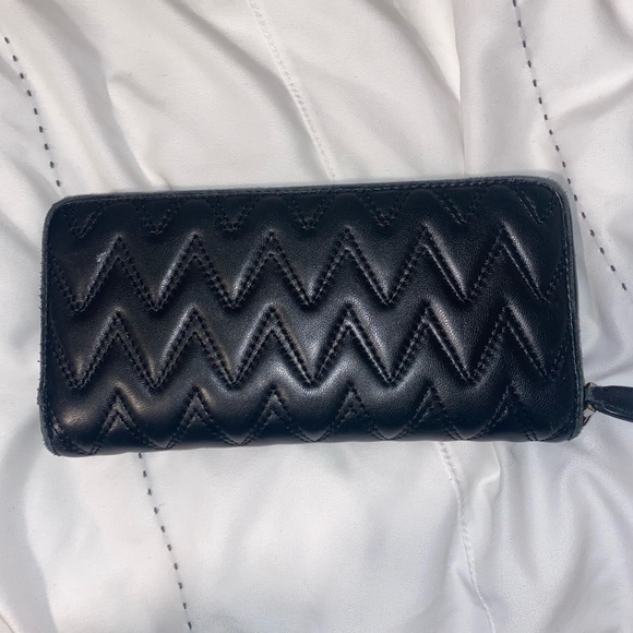 Valentino Wallet - Picture 3 of 6